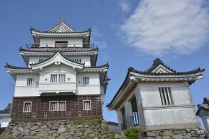 pixta_44024266_L-1